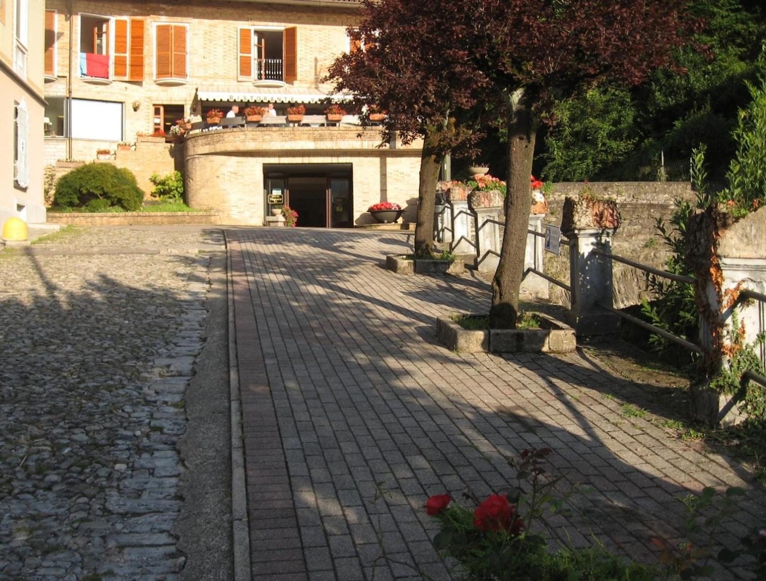 Hotel Ristorante Vapore 파게토 라리오 외부 사진