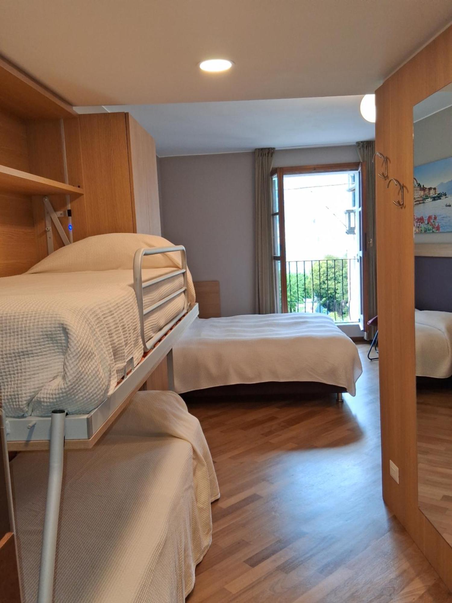 Hotel Ristorante Vapore 파게토 라리오 외부 사진