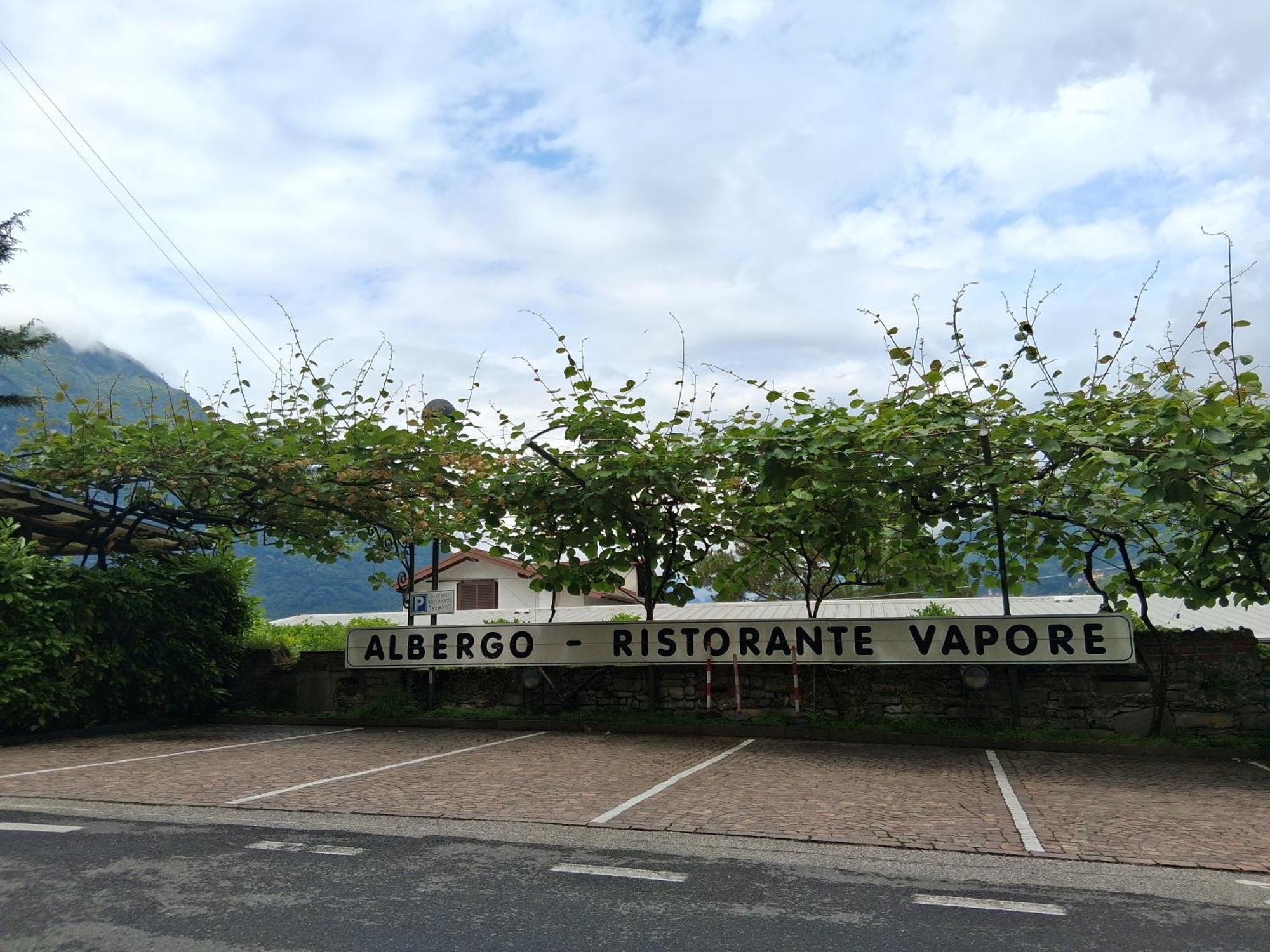 Hotel Ristorante Vapore 파게토 라리오 외부 사진